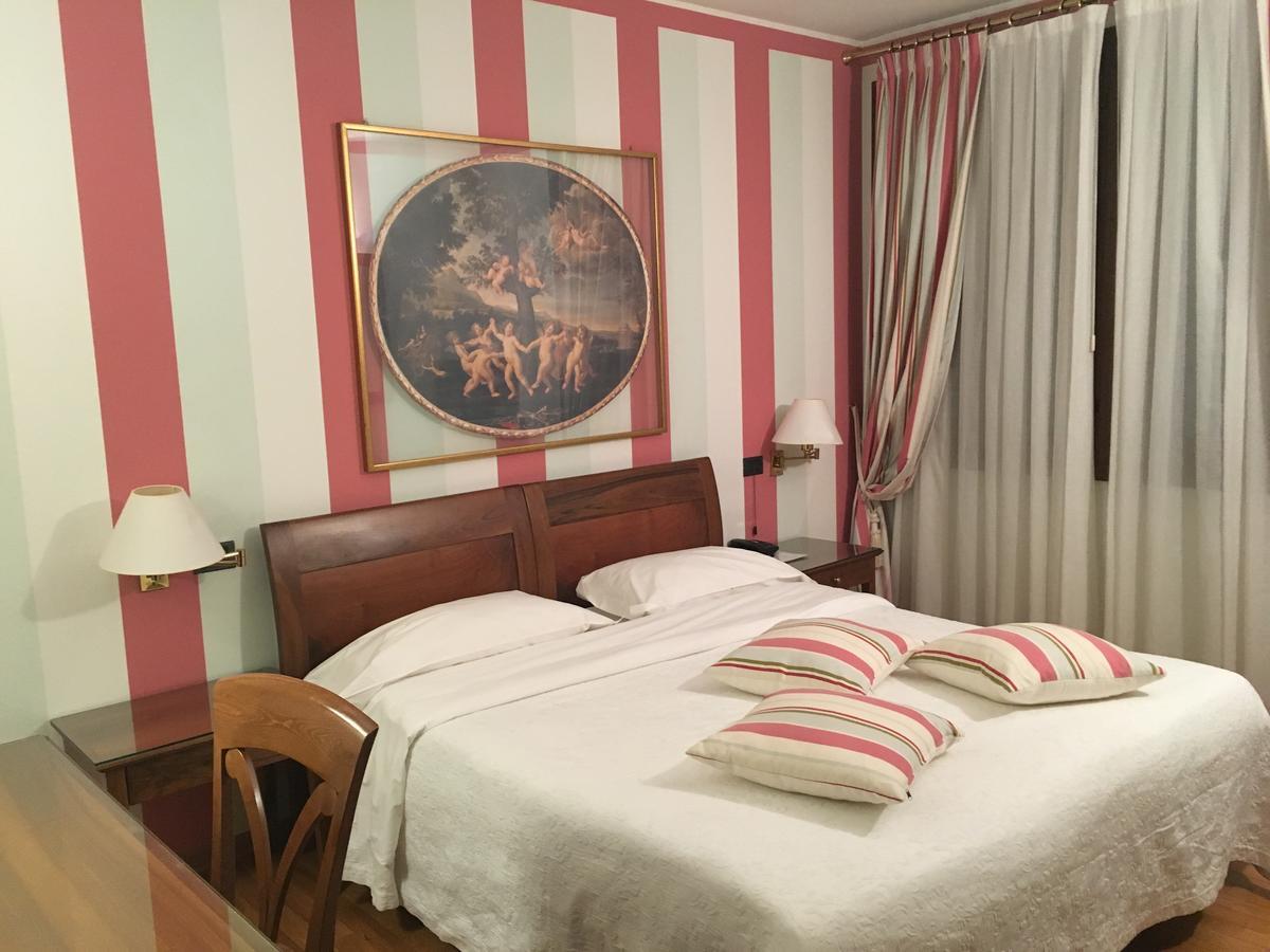 Hotel Alla Busa Noventa Vicentina Екстериор снимка